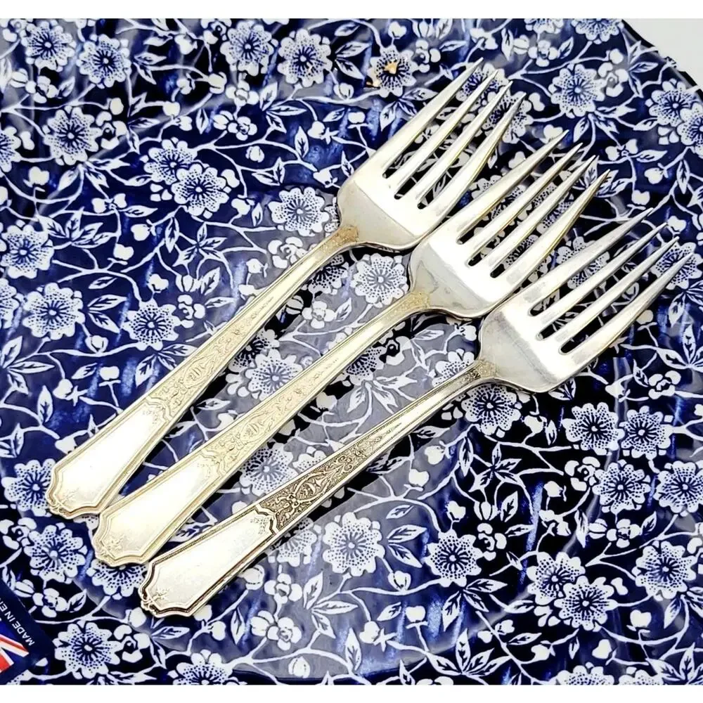 1847 Rogers Bros Ancestral Silverplate IS Set of 3 Salad Fork Discontinued